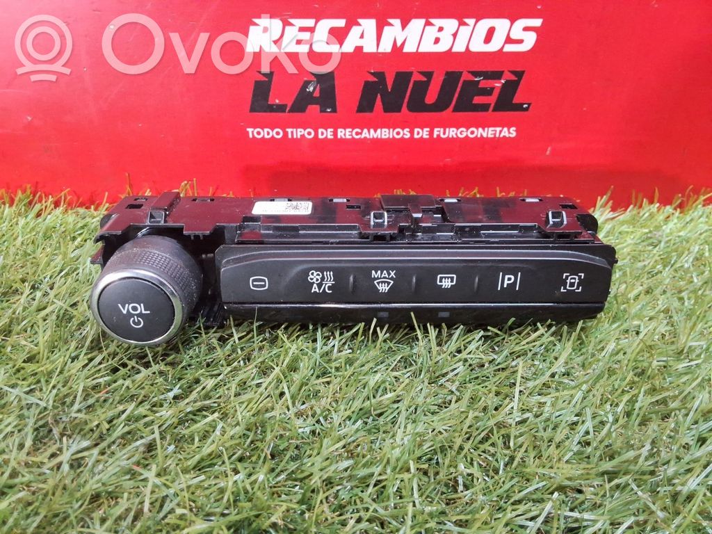 Ford Transit VII Otros interruptores/perillas/selectores 
