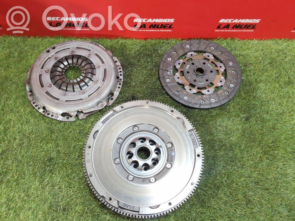 Kytkinsarja   05L141015G,05L105266F,201878008554
