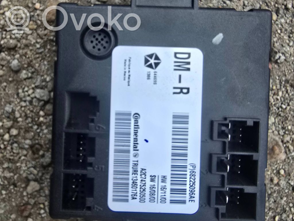 Sliding door control unit/module   68225096AE