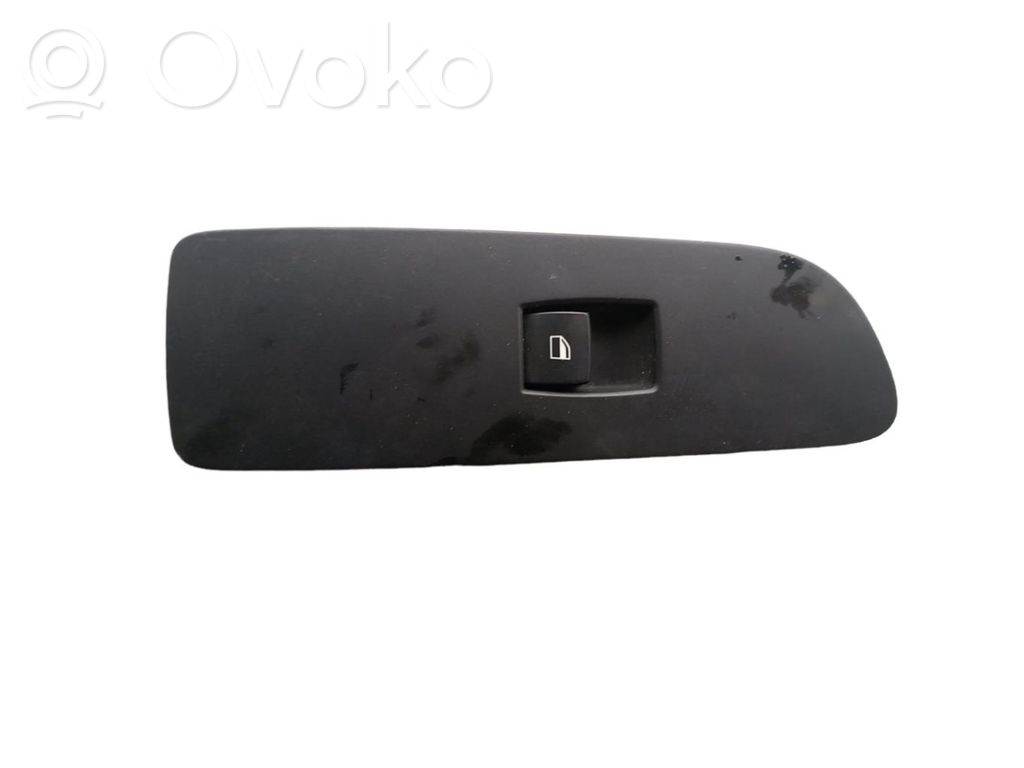 Elektrisko logu slēdzis   61319162998