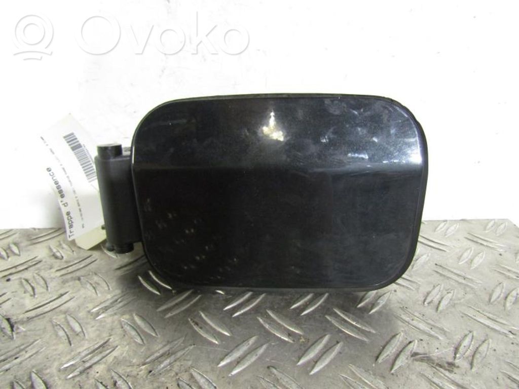 Polttoainesäiliön korkki   51177034281