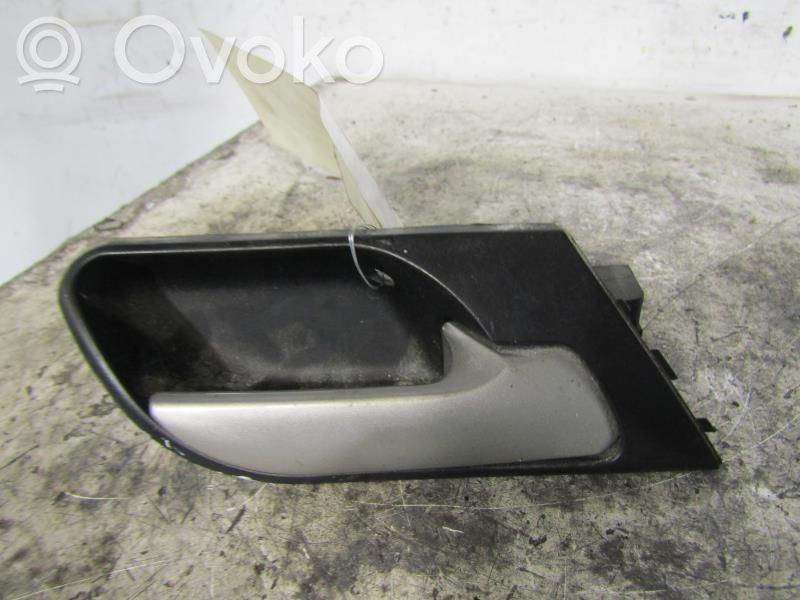 Manecilla interna puerta trasera   51427000234