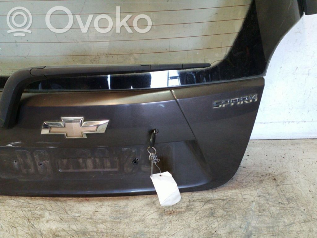Chevrolet Spark Takaluukun/tavaratilan kansi 