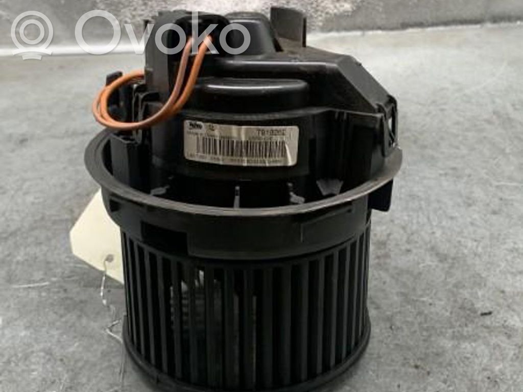 Mazā radiatora ventilators   B000493380