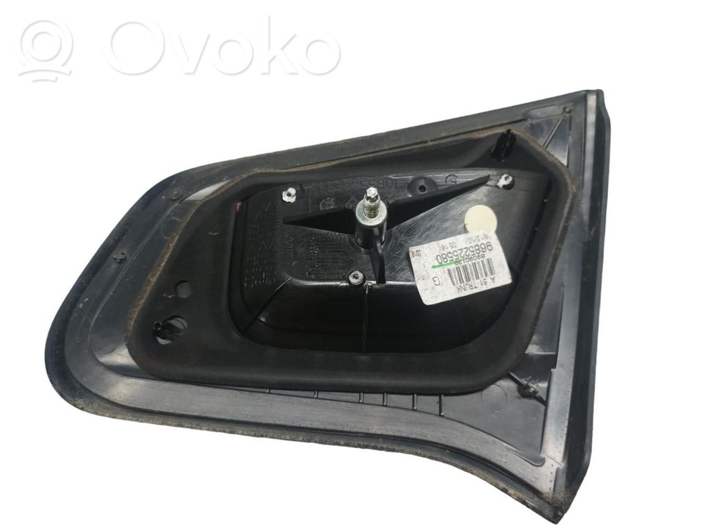 Citroen C3 Tailgate rear/tail lights 