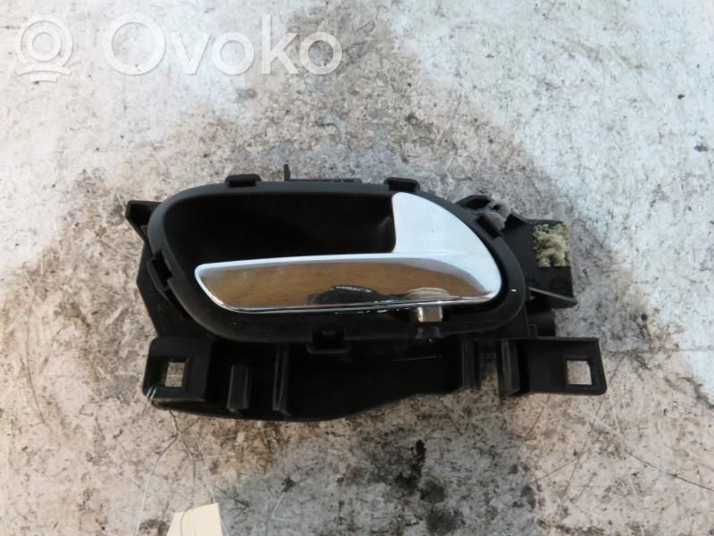 Manecilla interna puerta trasera   00009144F9
