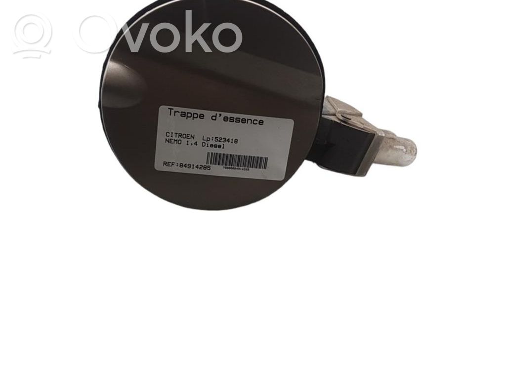 Polttoainesäiliön korkki   00001517F6