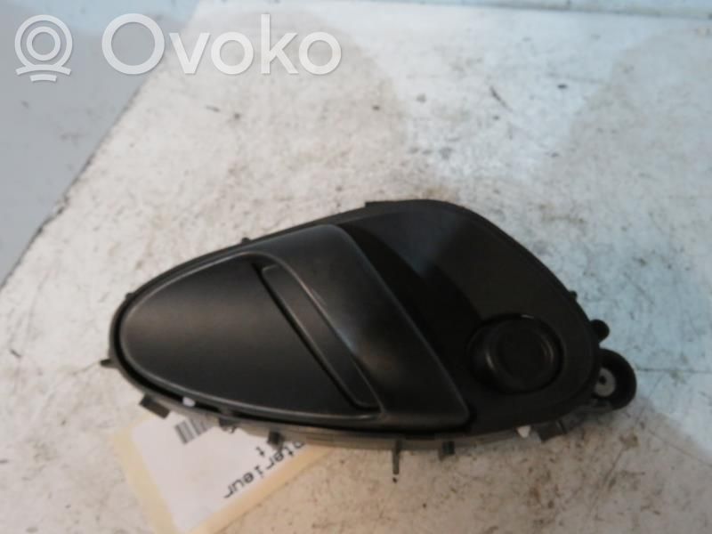 Manecilla interna puerta trasera   00009143A2