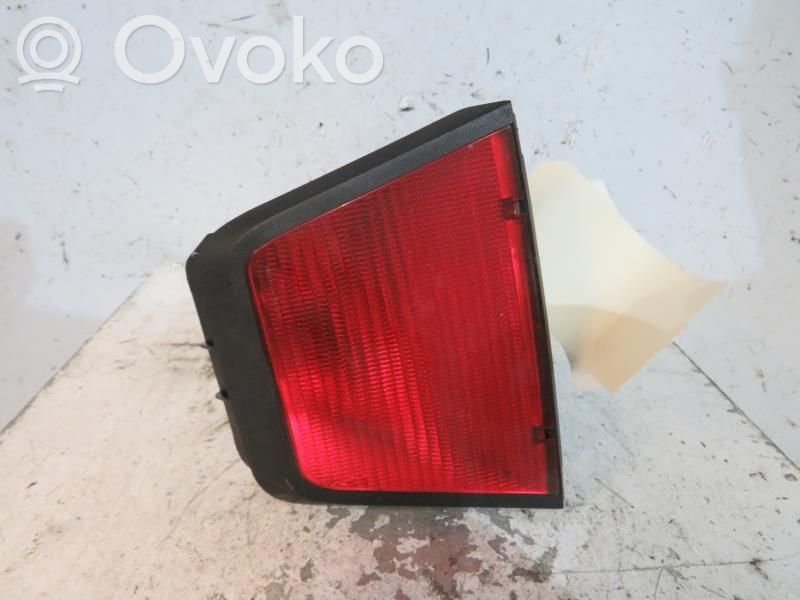 Dacia Logan I Third/center stoplight 