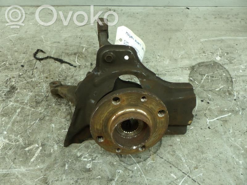 Fiat Punto (188) Zwrotnica koła przedniego 