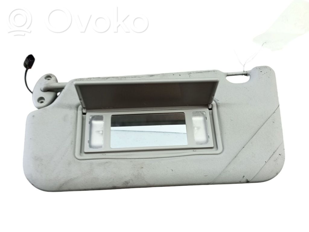 Sun visor   1759428