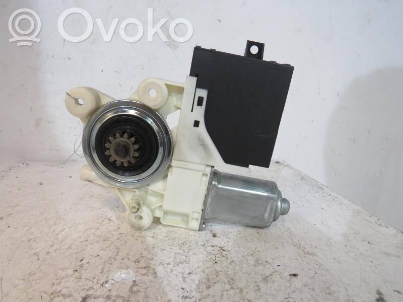 Regulador de puerta trasera con motor   1738648