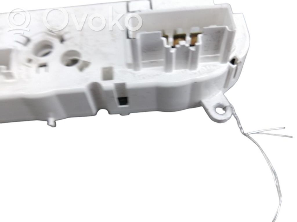 Ford Focus Climate control unit 