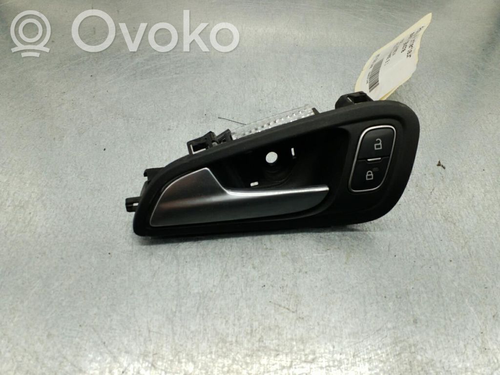 Ford Focus Front door interior handle 