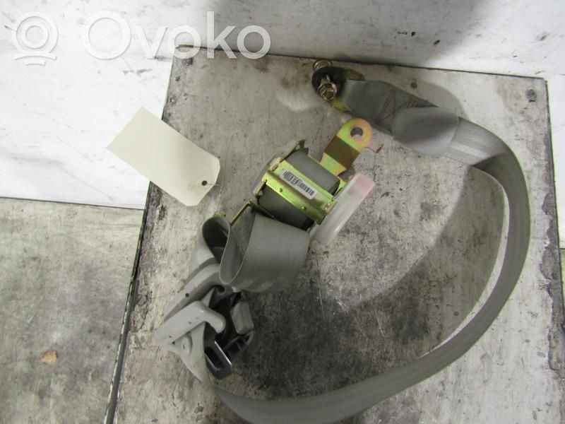 Cinturón trasero   898203A010NV