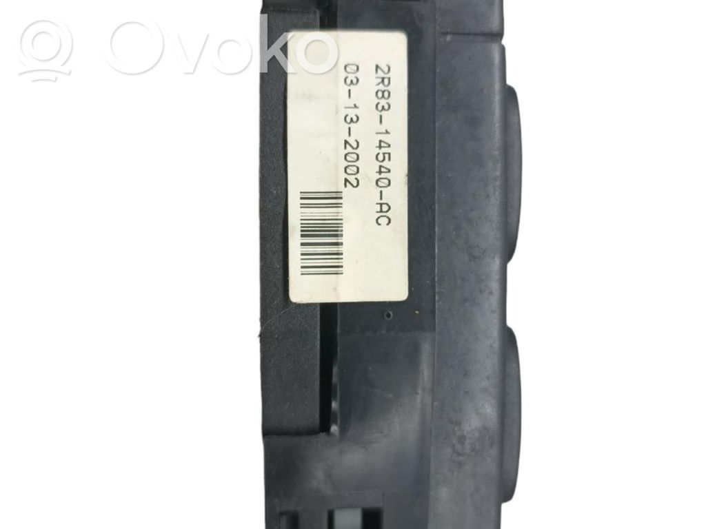 Electric window control switch   XR837169