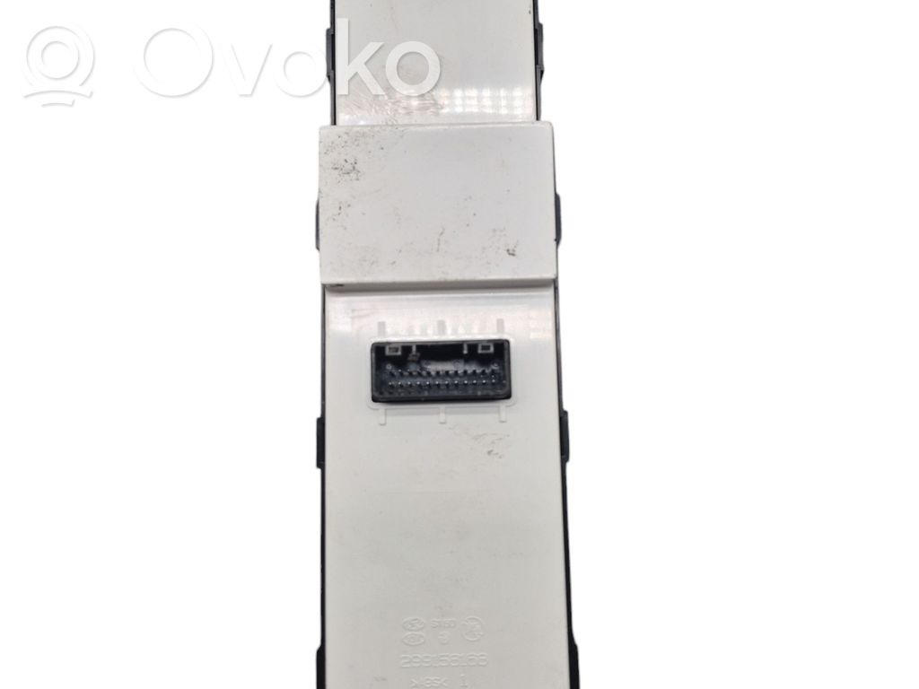 KIA Optima Electric window control switch 