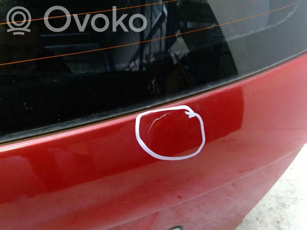 KIA Rio Puerta del maletero/compartimento de carga 