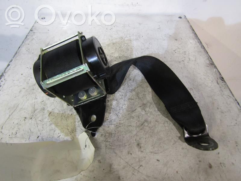 Mazda 3 I Cinturón trasero 