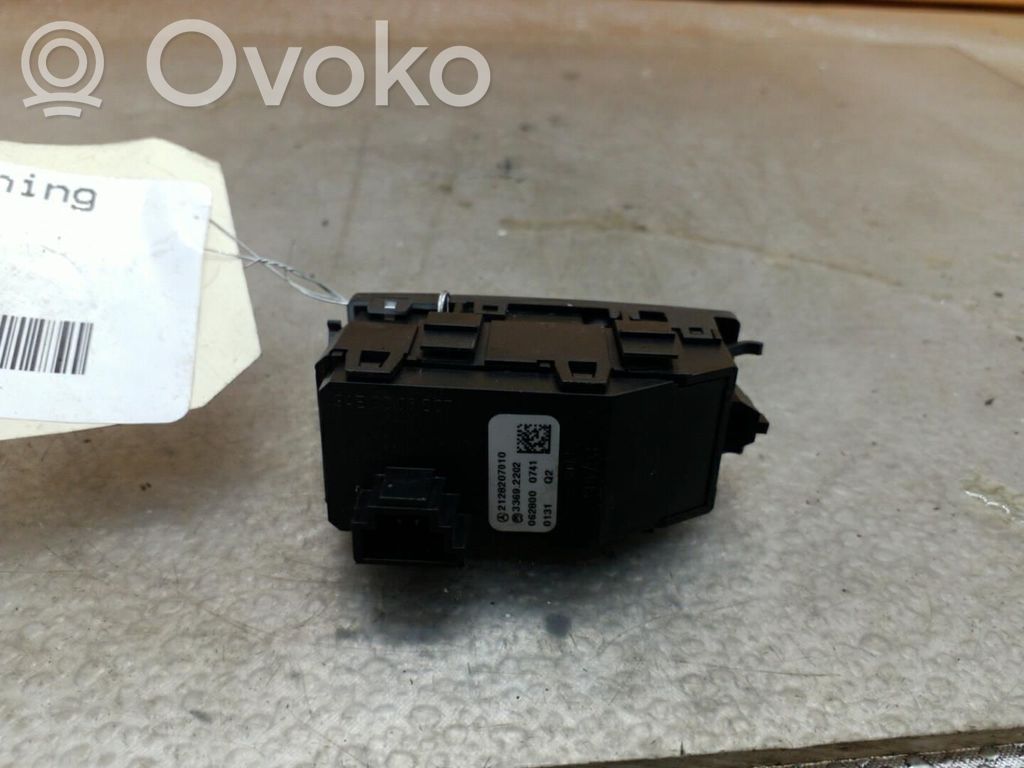 Hazard light switch   A2128207010
