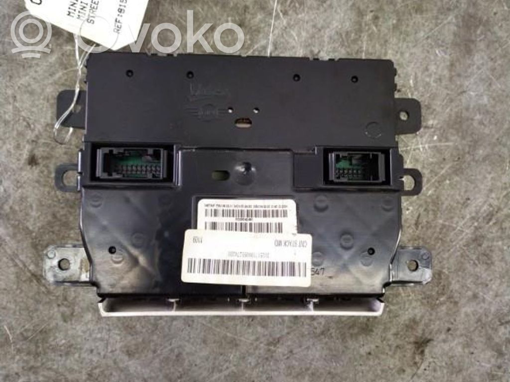 Climate control unit   64113456812