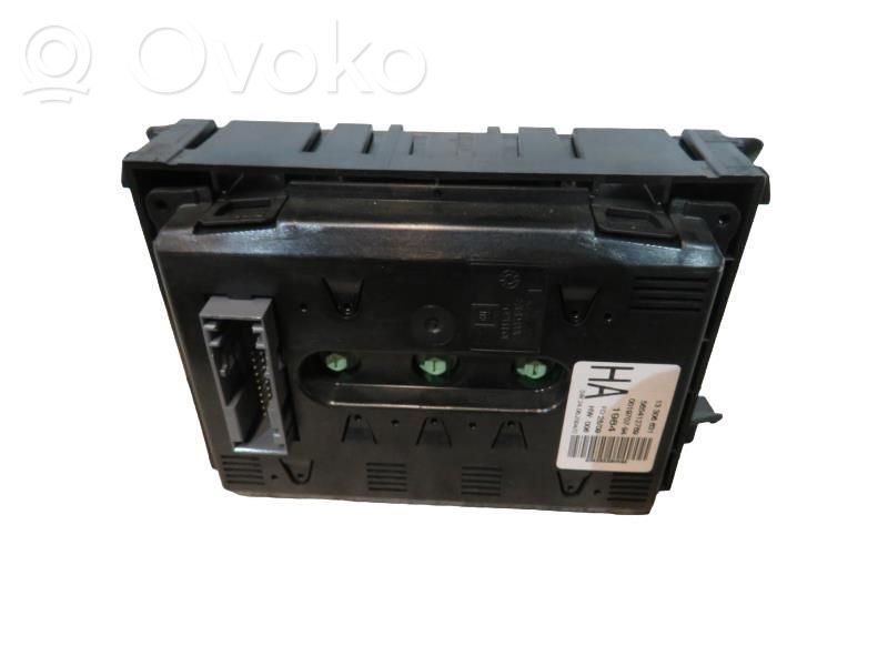 Opel Astra H Monitori/näyttö/pieni näyttö 