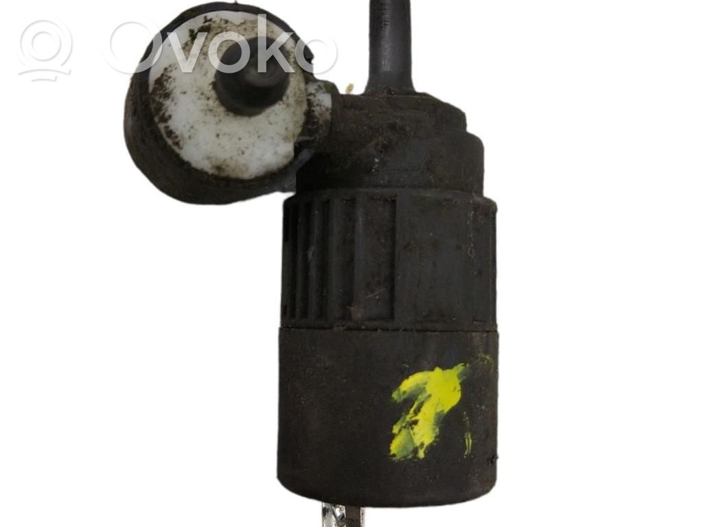 Opel Corsa B Windscreen/windshield washer pump 