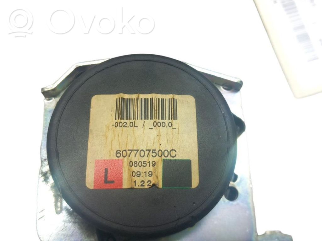 Opel Corsa D Cinturón delantero 