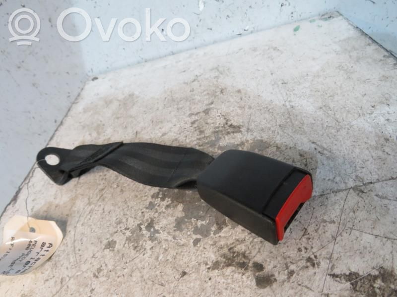 Peugeot 406 Hebilla del cinturón de seguridad trasero 
