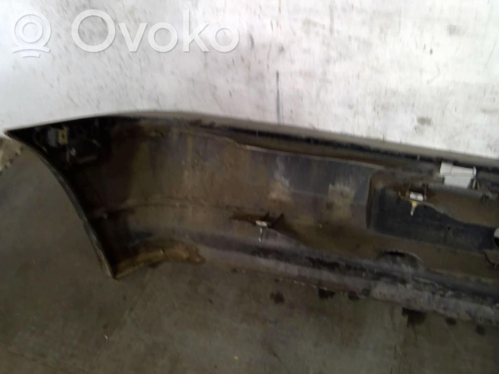 Renault Clio I Bamperis 