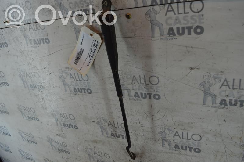 Renault Clio I Wischerarm vorne 