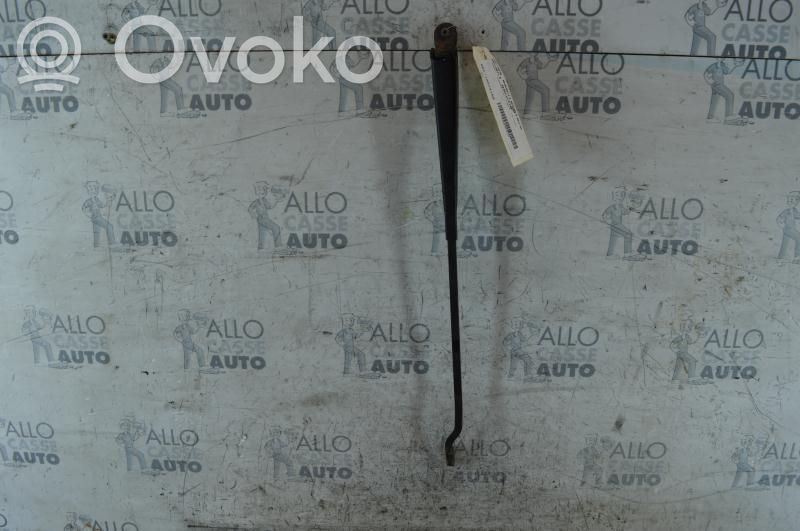 Renault Clio I Wischerarm vorne 