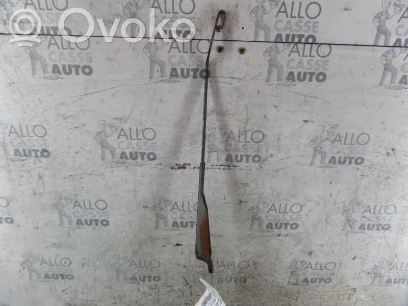 Renault Clio I Wischerarm vorne 