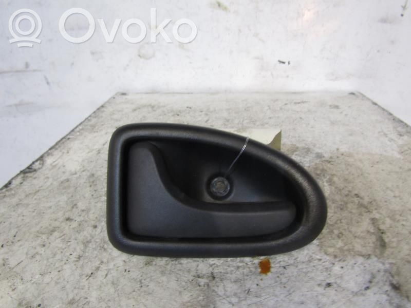 Renault Clio II Manecilla interna puerta trasera 