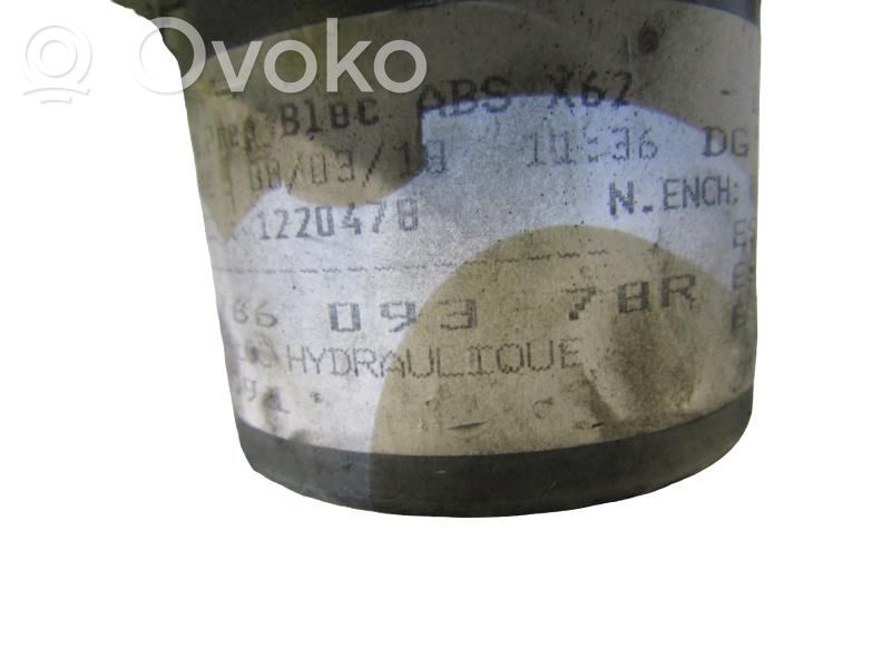 Pompa ABS   476606204R