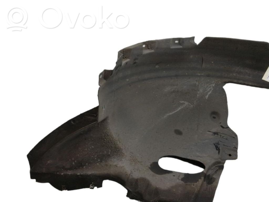 Front wheel arch liner splash guards   5P0809957D