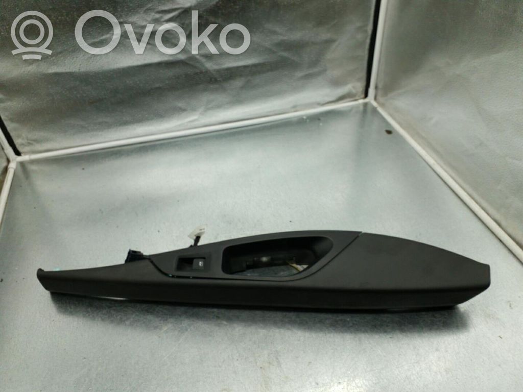 Electric window control switch   5G0959855QWHS