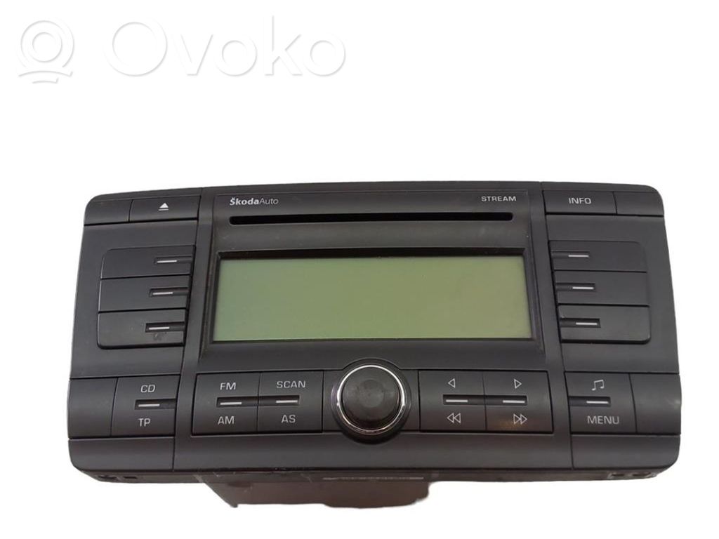 Skoda Octavia Mk2 (1Z) Unitate principală radio/CD/DVD/GPS 