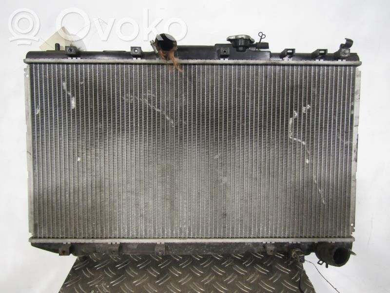 Toyota Avensis T220 Radiatore di raffreddamento 