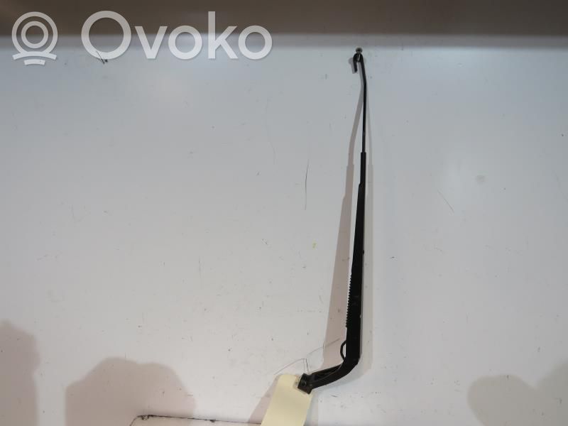 Toyota Corolla E120 E130 Front wiper blade arm 