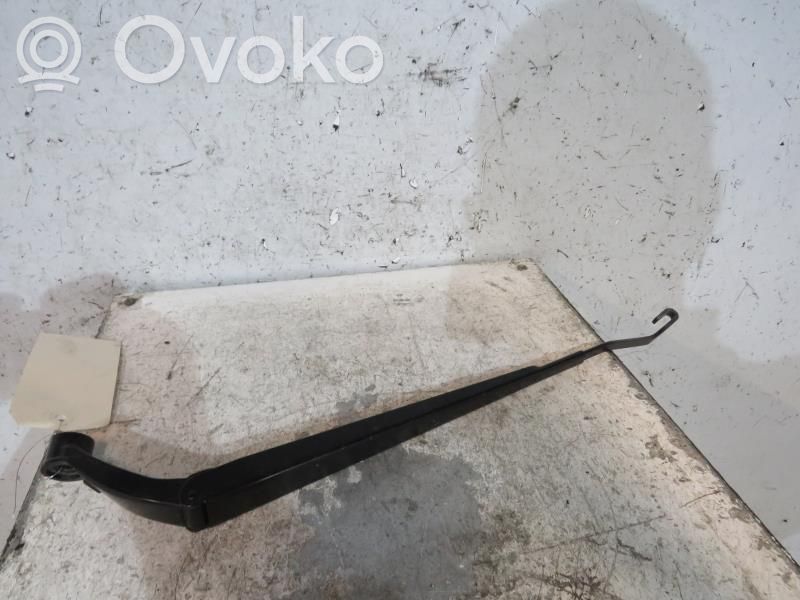 Toyota Corolla E120 E130 Front wiper blade arm 