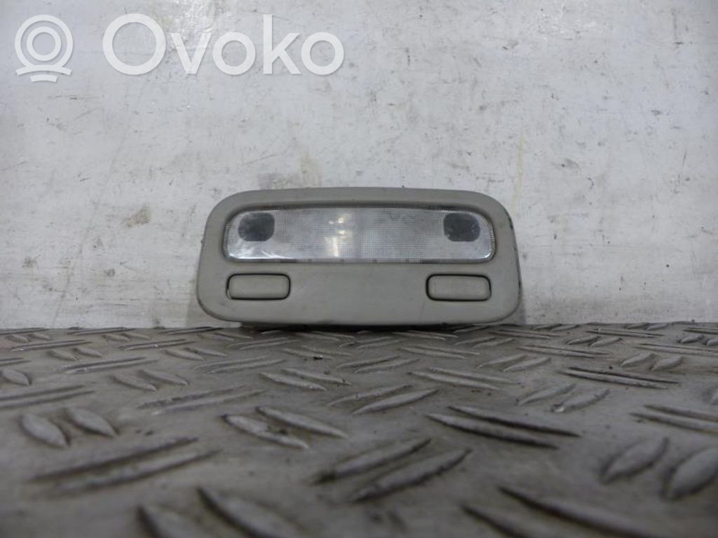 Etuistuimen valo   8126012110B0