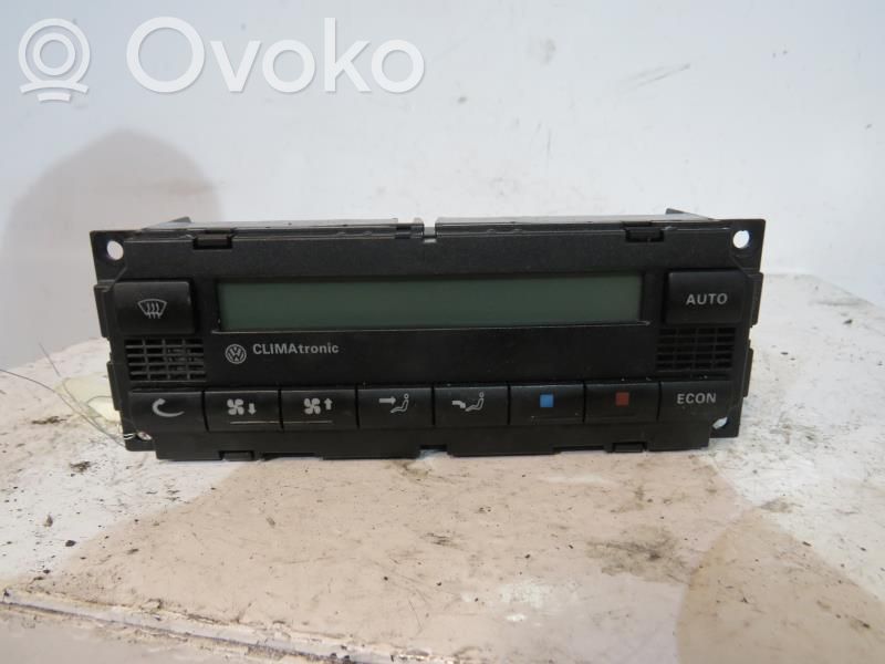 Volkswagen Golf IV Panel klimatyzacji 