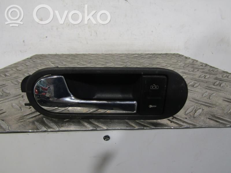 Volkswagen Golf Plus Manecilla interna puerta delantera 