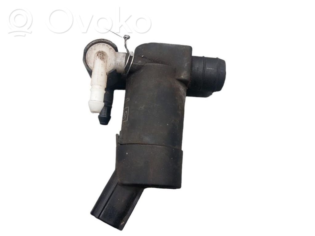 Windscreen/windshield washer pump   31349228