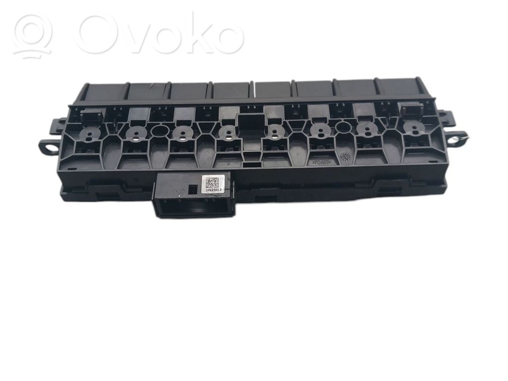 Hazard light switch   283E87996R