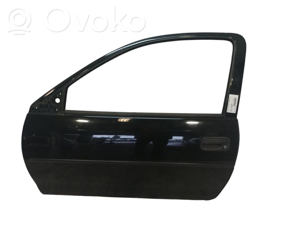 Priekinės durys   90535079