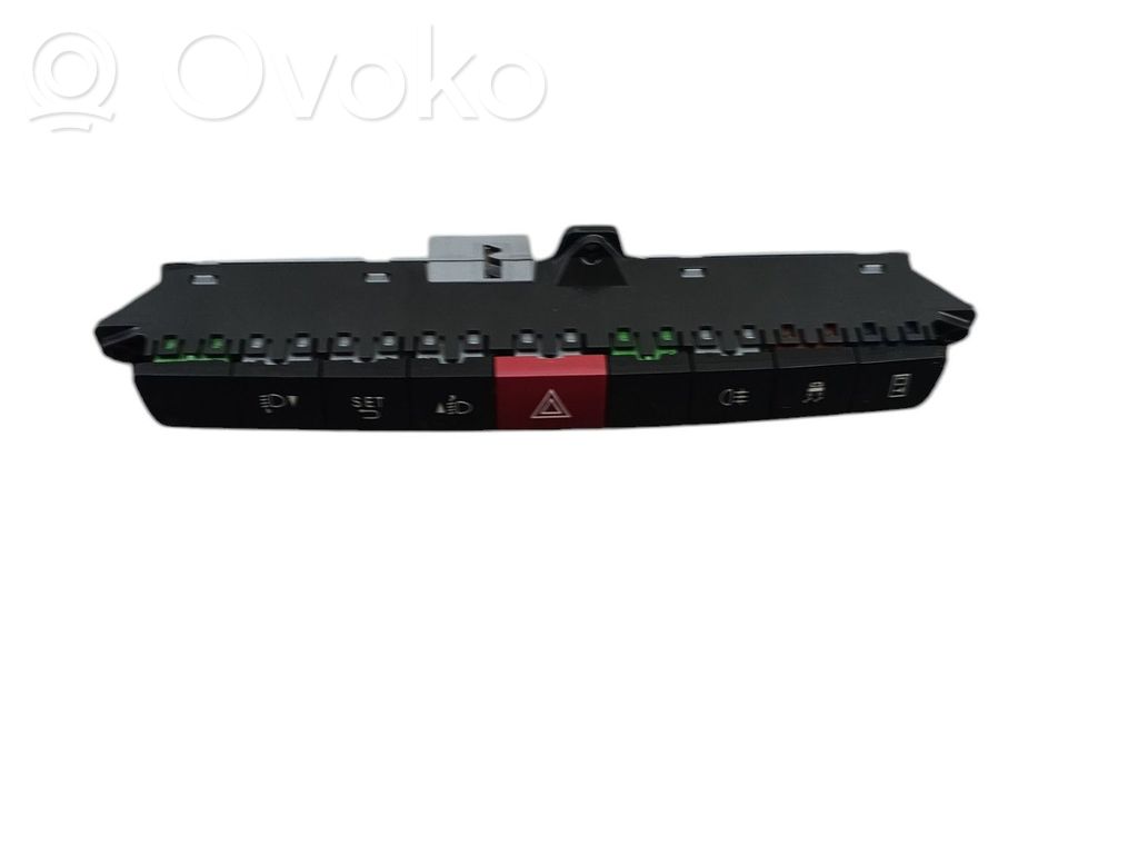 Botón interruptor de luz de peligro   5801655080