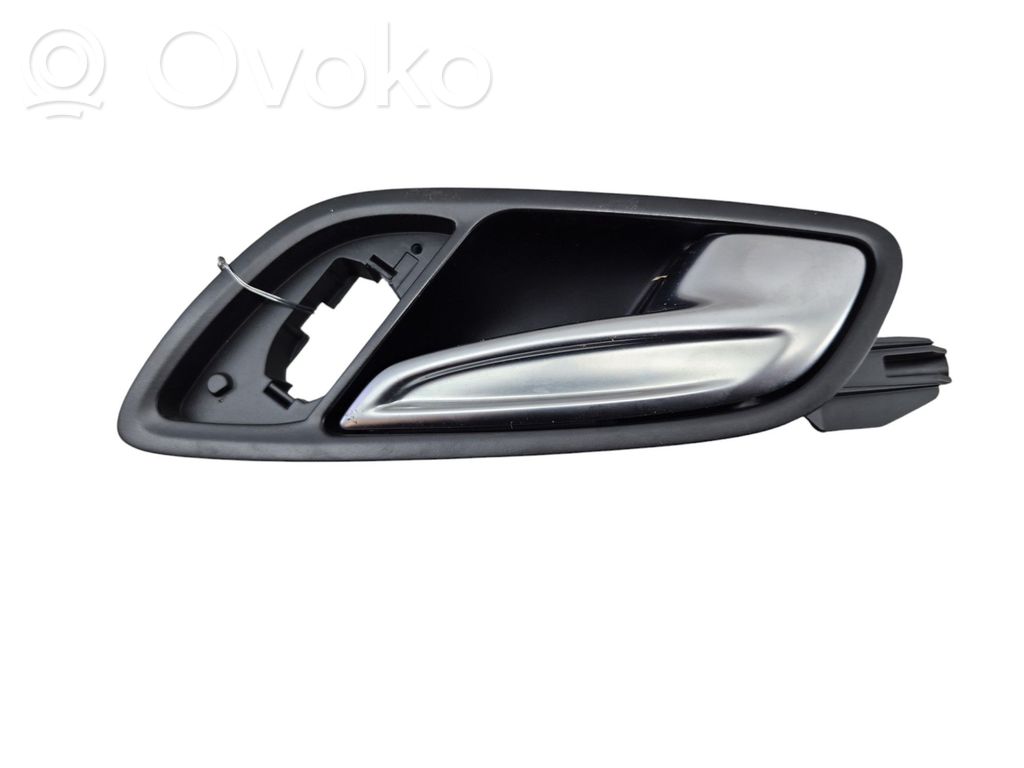 Manecilla interna puerta delantera   8J0867162BH77