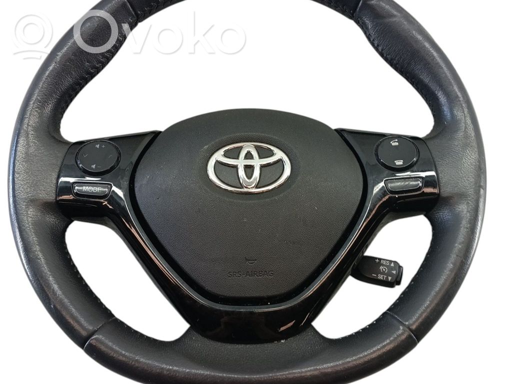 Toyota Aygo AB40 Volante 